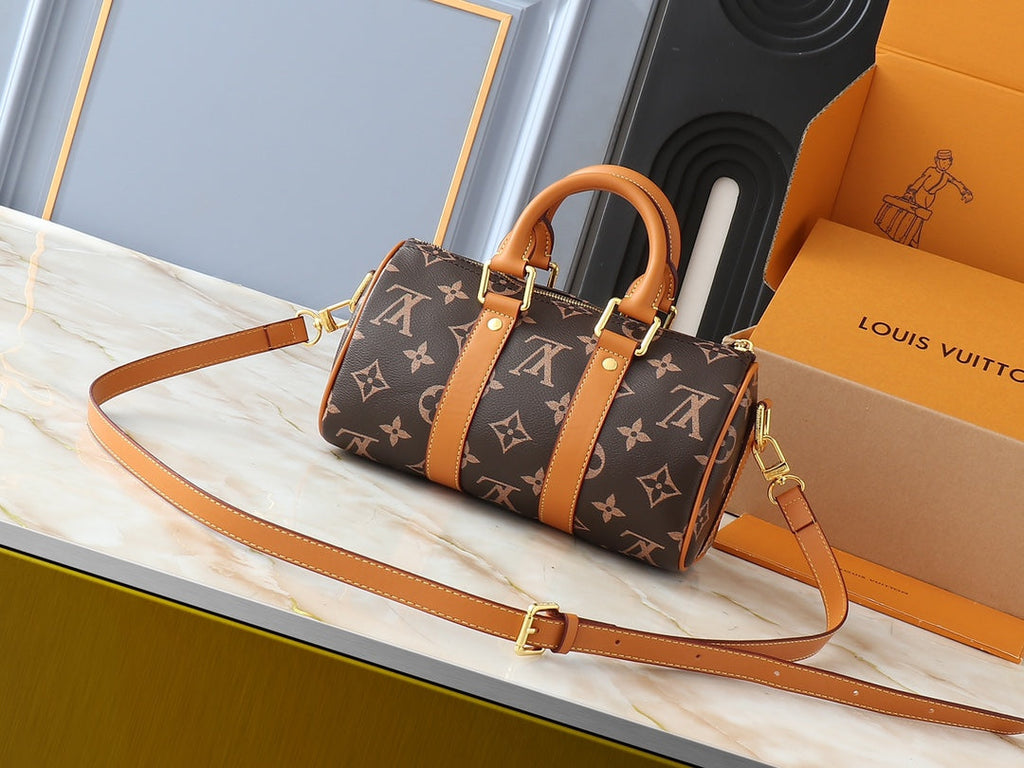 Louis Vuitton KEEPALL BANDOULI_RE 25 Hand bag 25 x 15 x 11cm