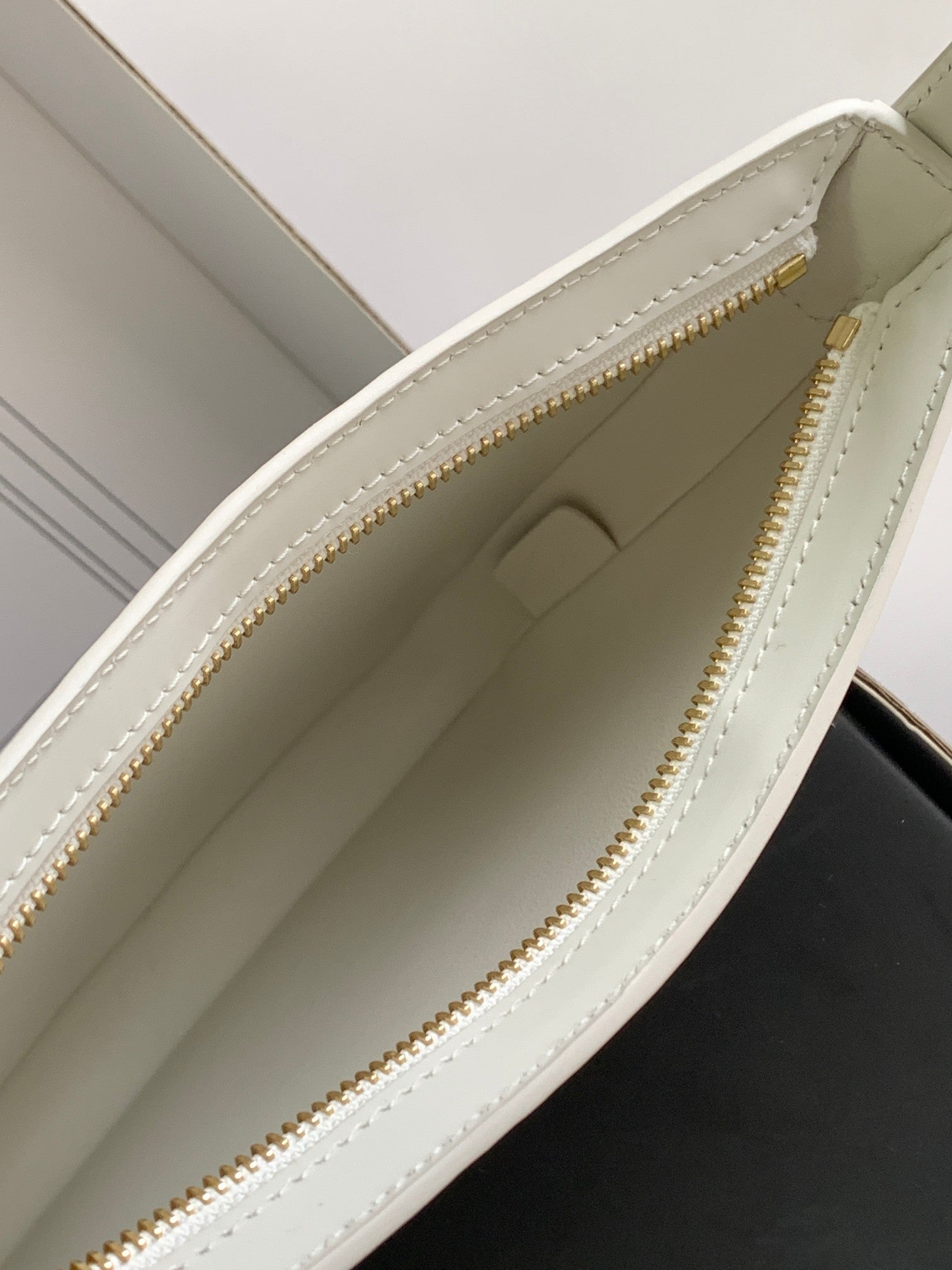 CROQUE 18 GLOSSY CALFSKIN WHITE
