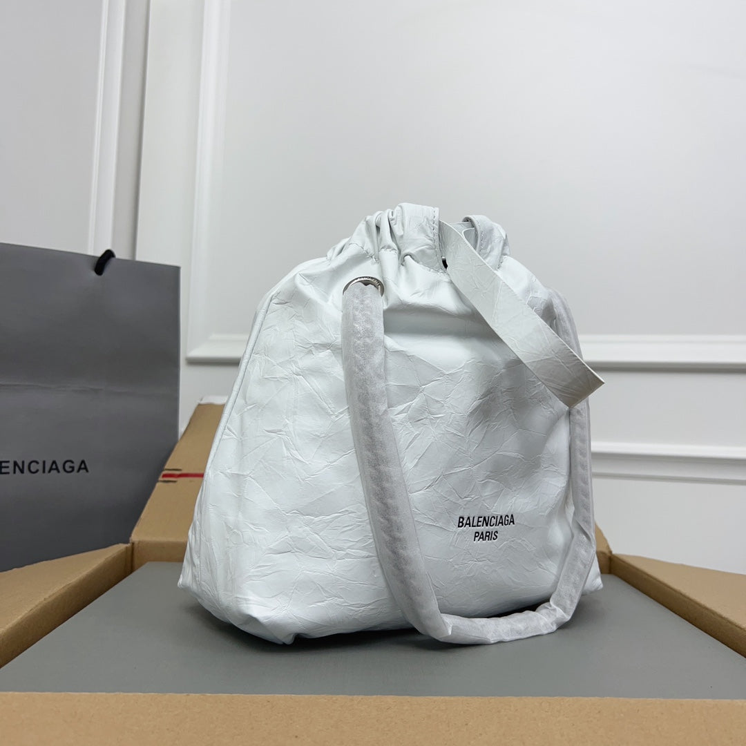 CRUSH SMALL TOTE BAG 27 IN WHITE CRUSHED CALFSKIN SILVER HARDWARE