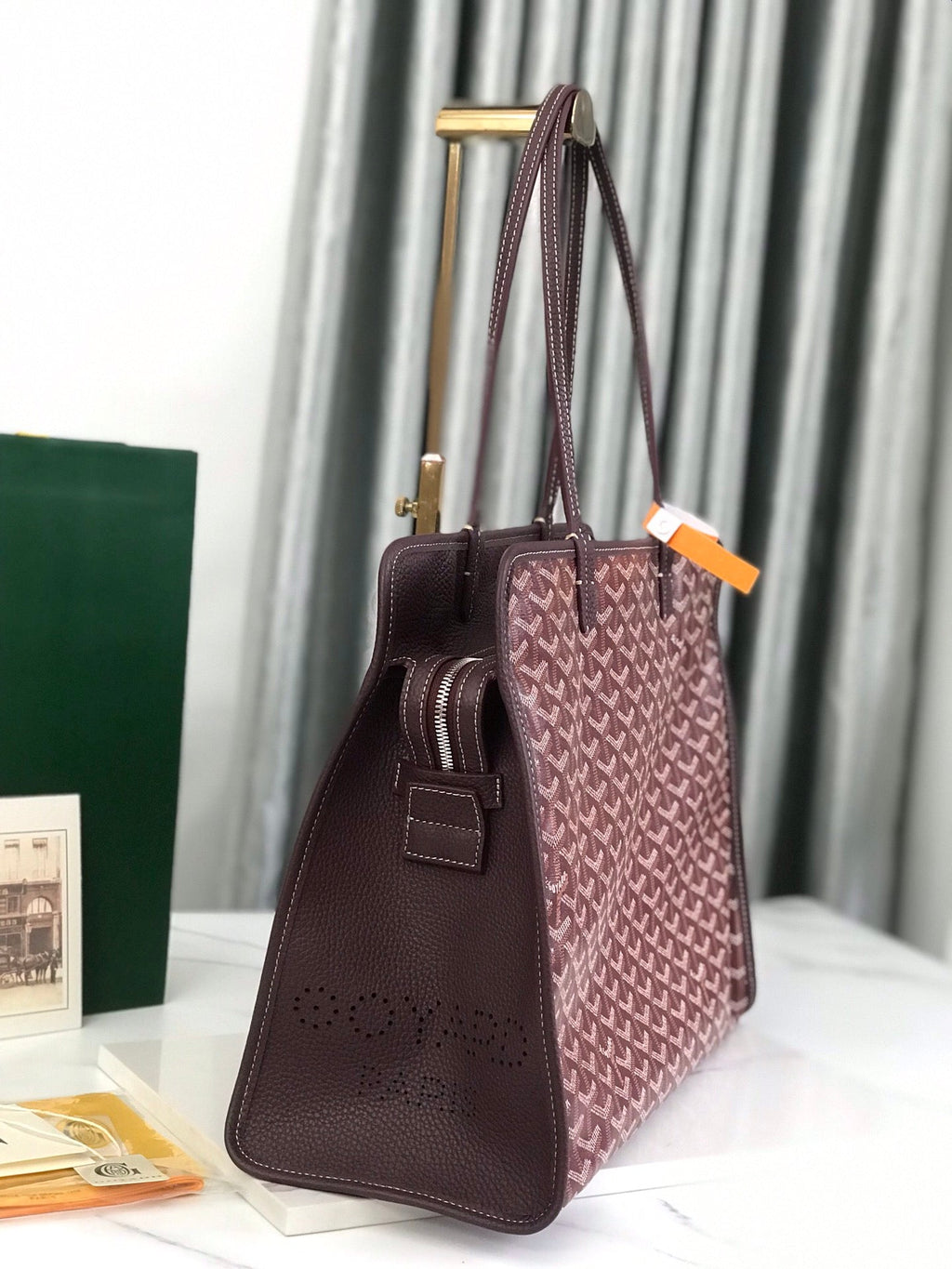 HARDY PM BAG 40 IN BROWN GOYARDINE CANVAS AND TAURILLON LEATHER TRIM