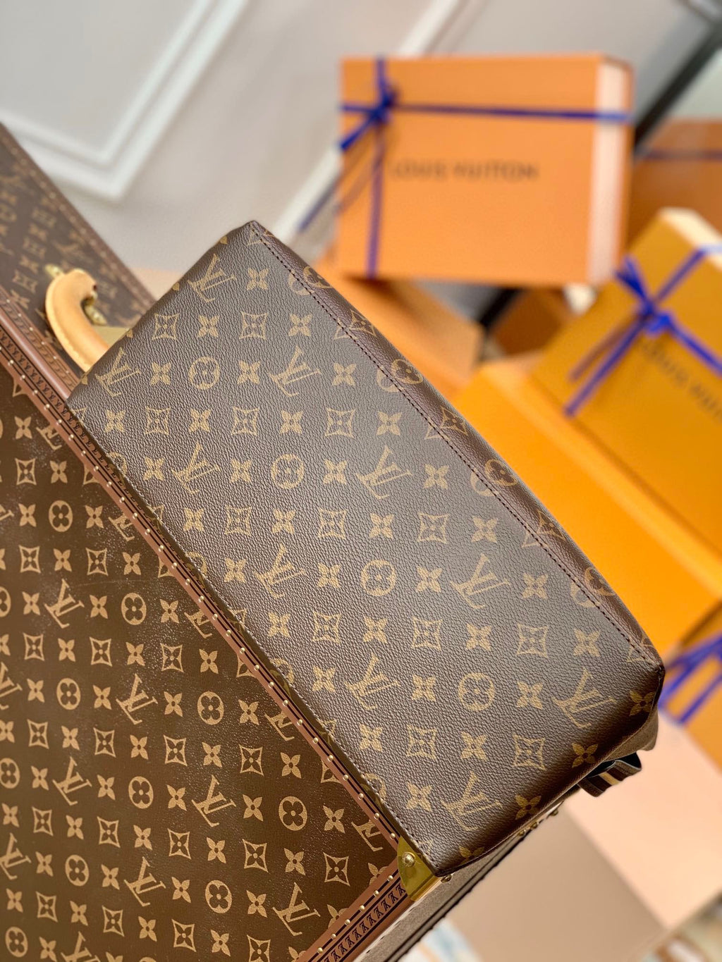 GRAND PALAIS TOTE BAG 34 IN BROWN MONOGRAM COATED CANVAS
