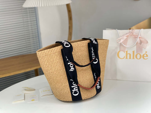 Chloé Women's Brown Raffia Woody Large Tote
