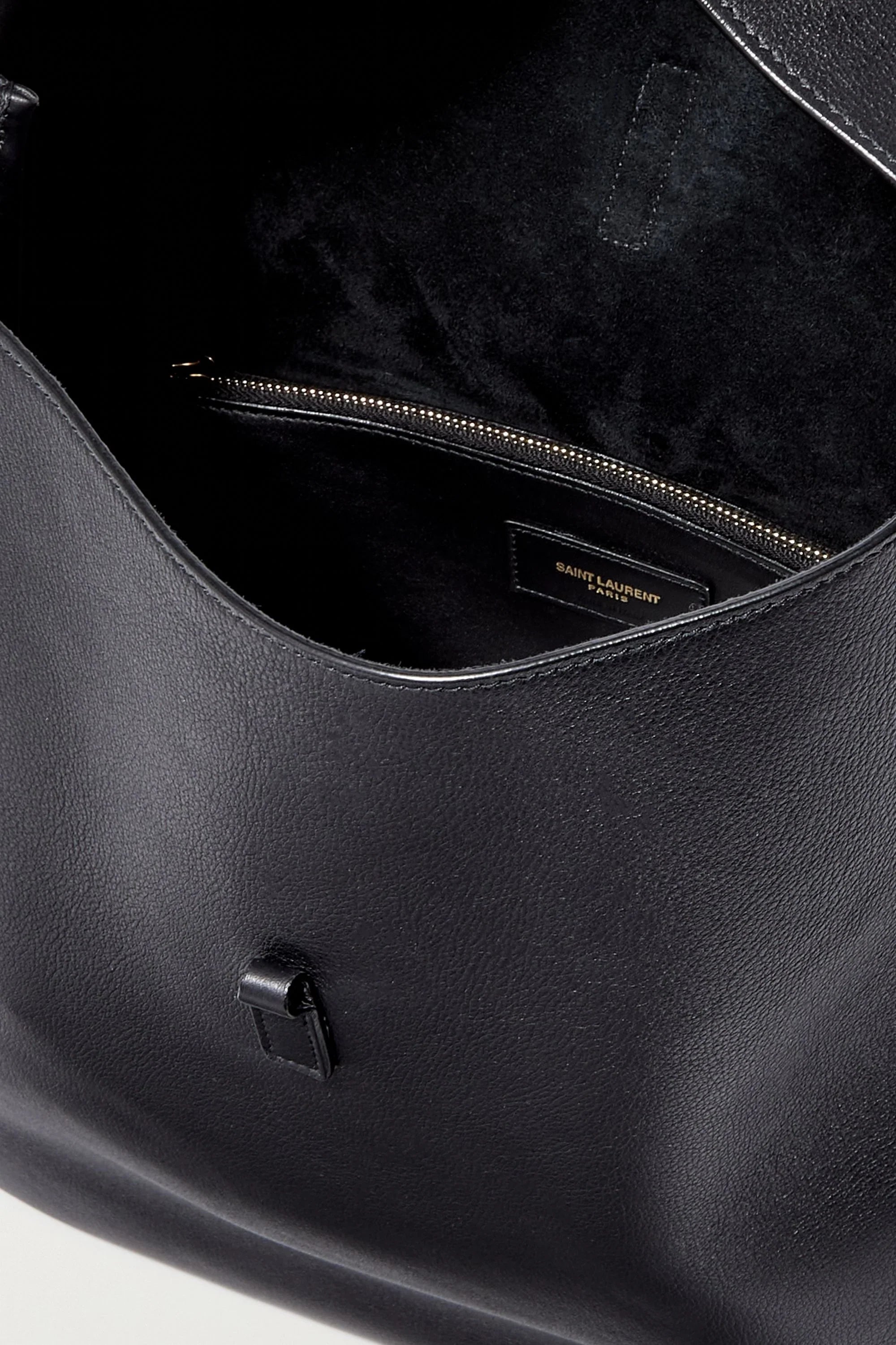 SAINT LAURENT Le 5 _ 7 Supple large leather shoulder bag