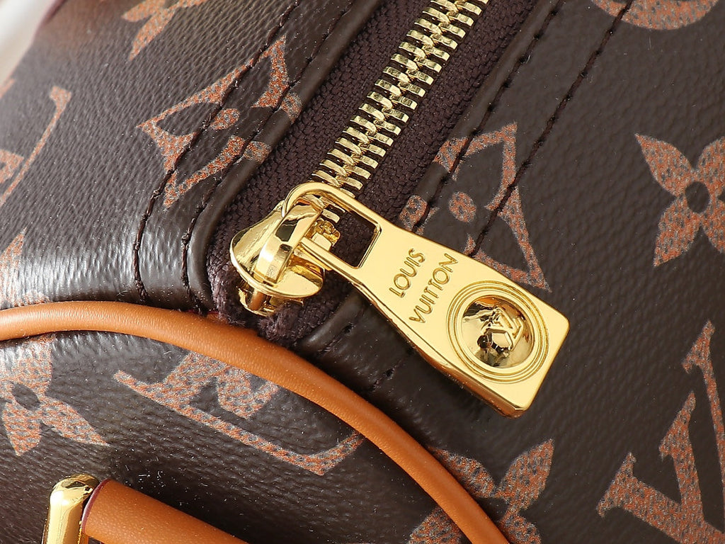 Louis Vuitton KEEPALL BANDOULI_RE 25 Hand bag 25 x 15 x 11cm