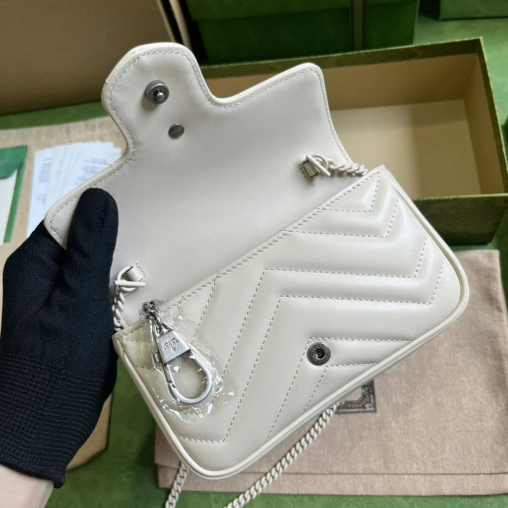 GUCCI  GG Marmont Belt Bag In White 476433 Size 16.5x10x4.4 cm