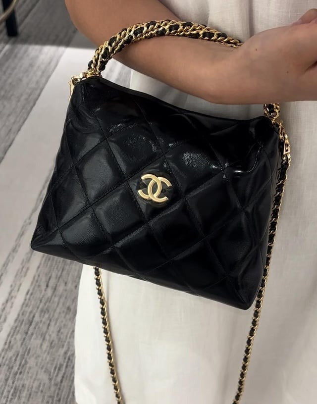 CHANEL CC 24b twist chain handle hobo lunch box bag 14_18.5_7cm