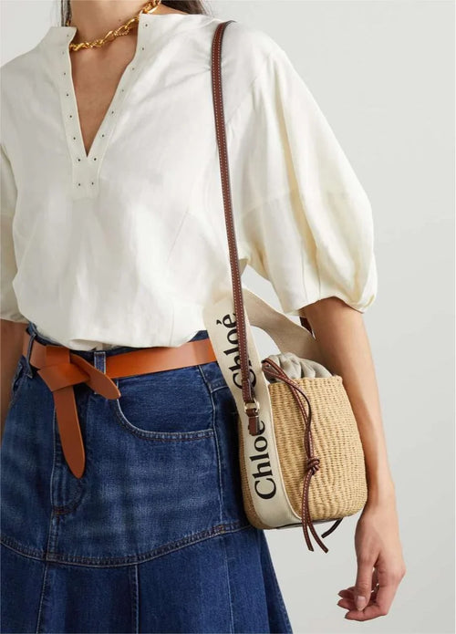 CHLO_ Woody small leather-trimmed raffia basket bag