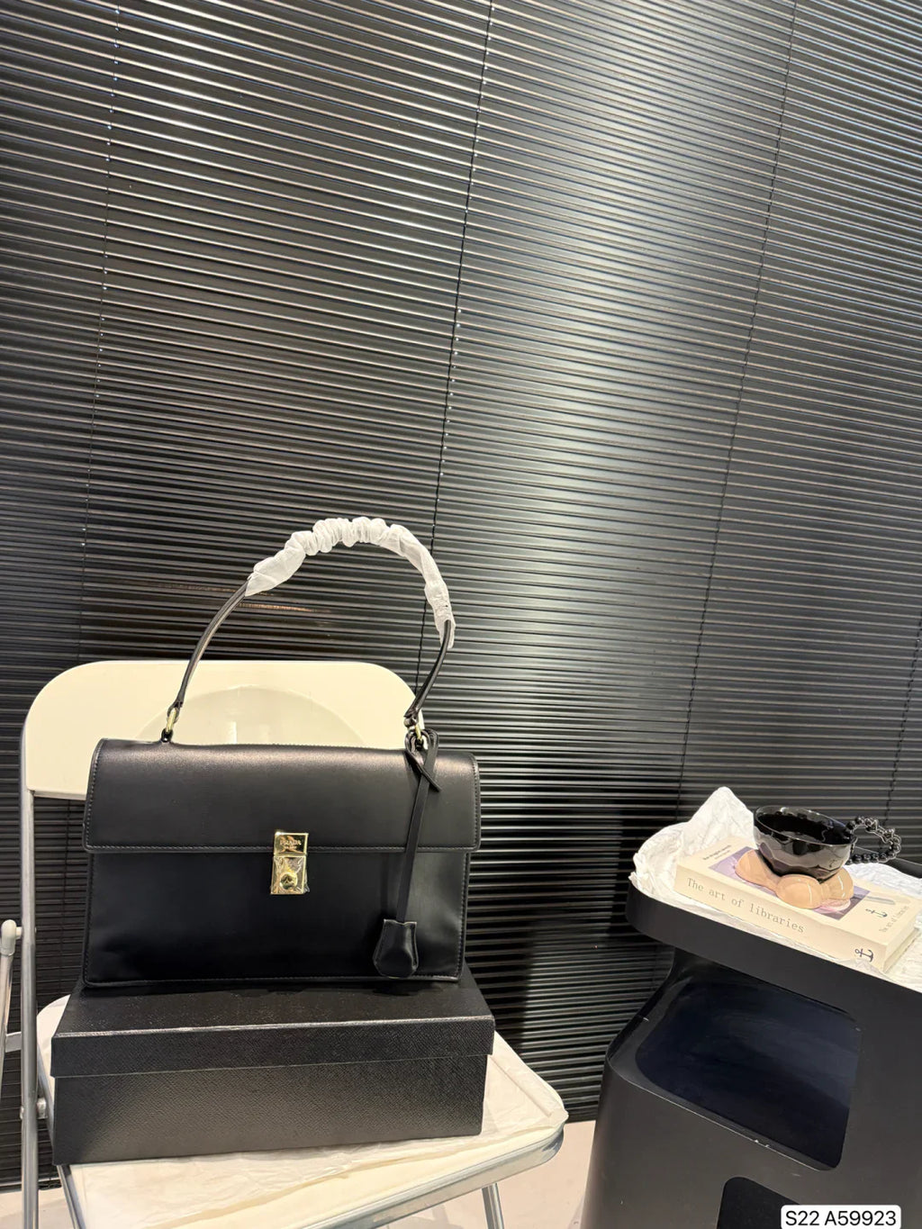 Louis Vuitton LV Square Bag Black Handbag 32x21cm