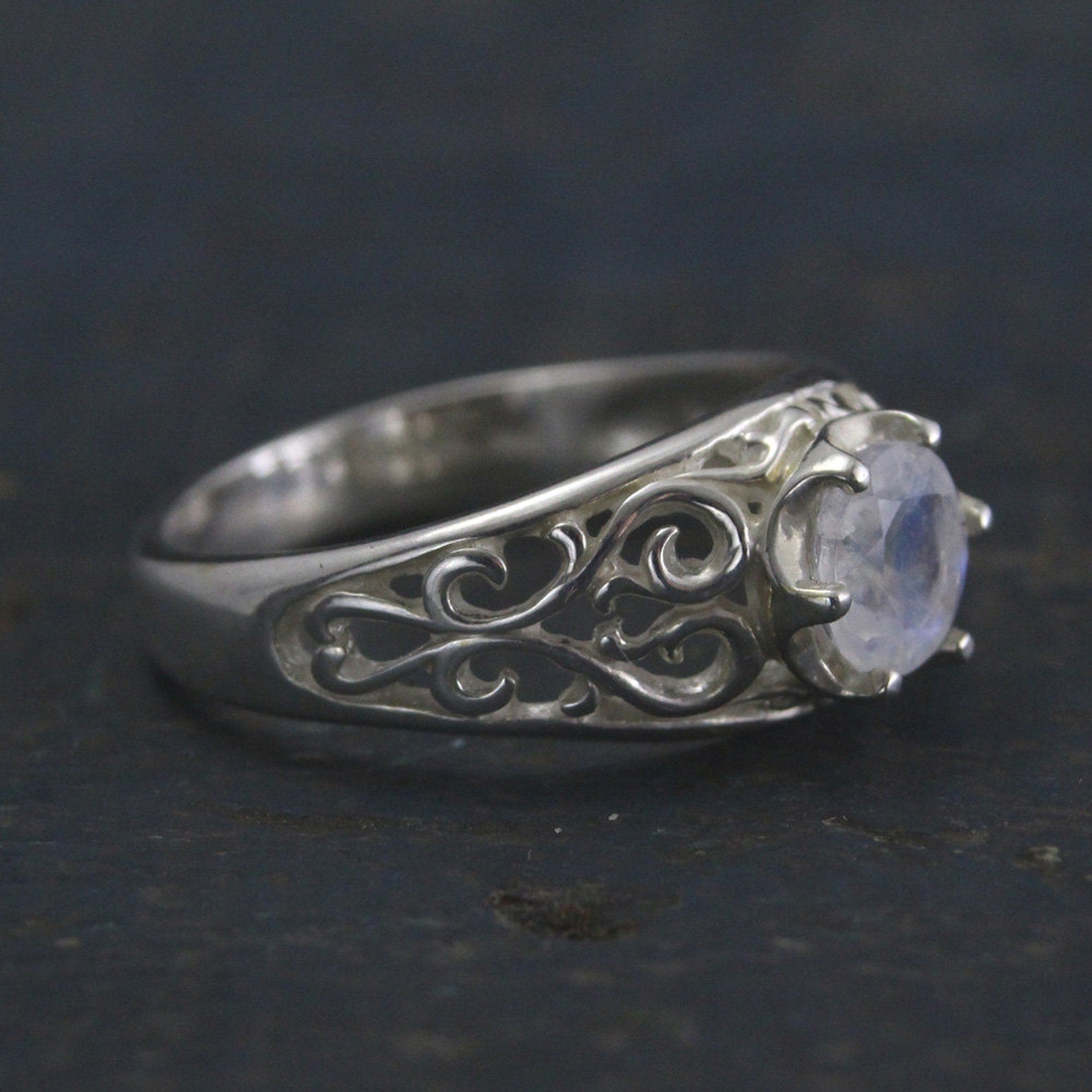 Sleeping Beauty~Rainbow Moonstone Ring~Filigree Ring~Vintage Style Ring~Antique Style Ring~Faceted Moonstone~Full Cut Moonstone