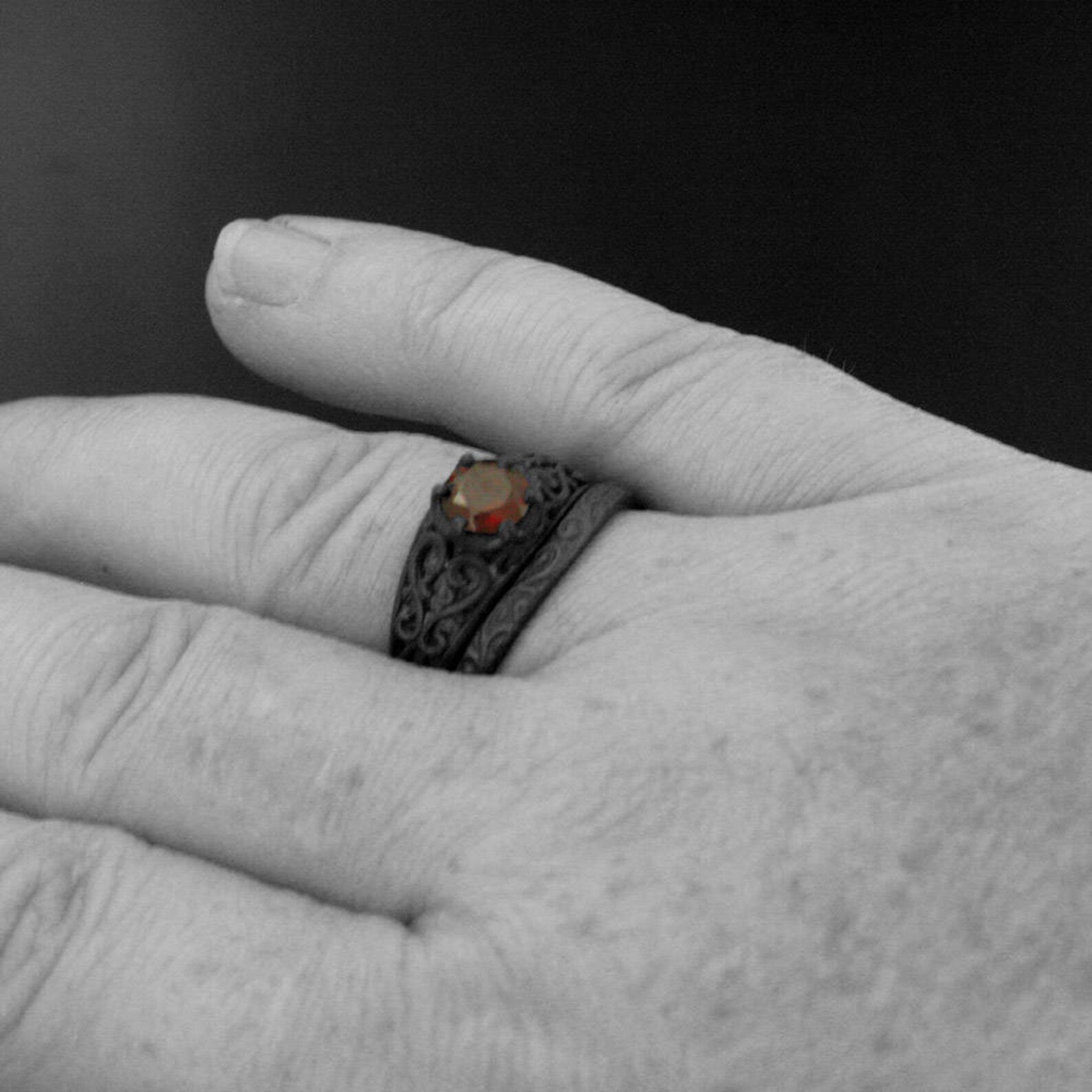 Black Solitaire Ring~Garnet Ring~Black Silver Ring~Black Filigree Ring~Oxidized Silver Ring~Gothic Engagement Ring~Maleficent's Dark Heart