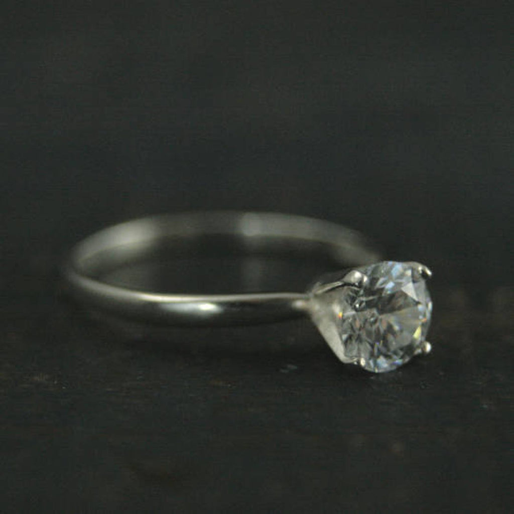 Solitaire Engagement Ring Silver Traditional Engagement Ring Moissanite White Topaz Sapphire Cubic Zirconia Lab Grown Diamond Ring