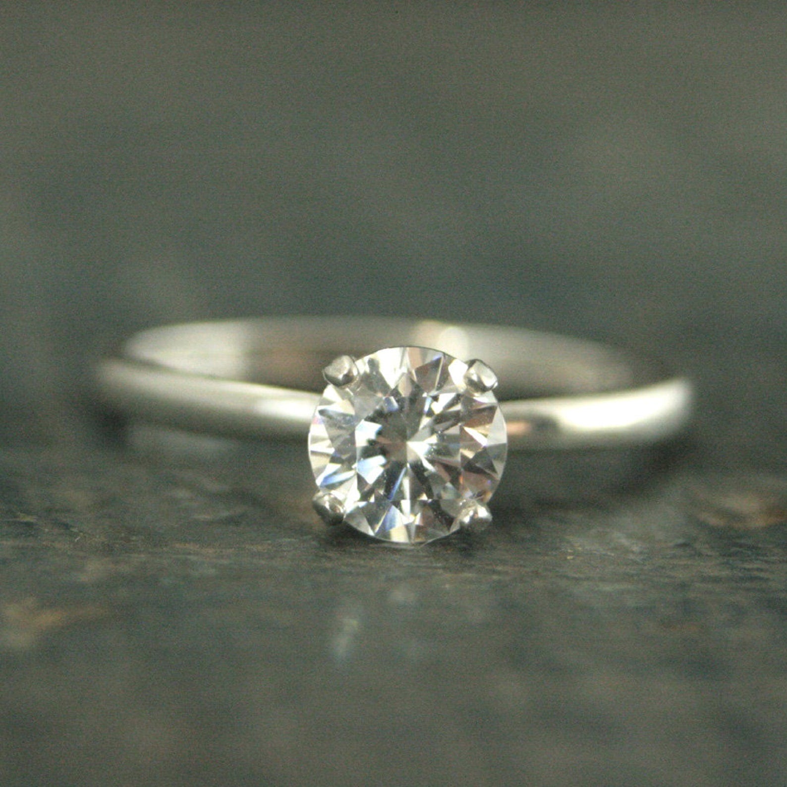 Solitaire Engagement Ring Silver Traditional Engagement Ring Moissanite White Topaz Sapphire Cubic Zirconia Lab Grown Diamond Ring