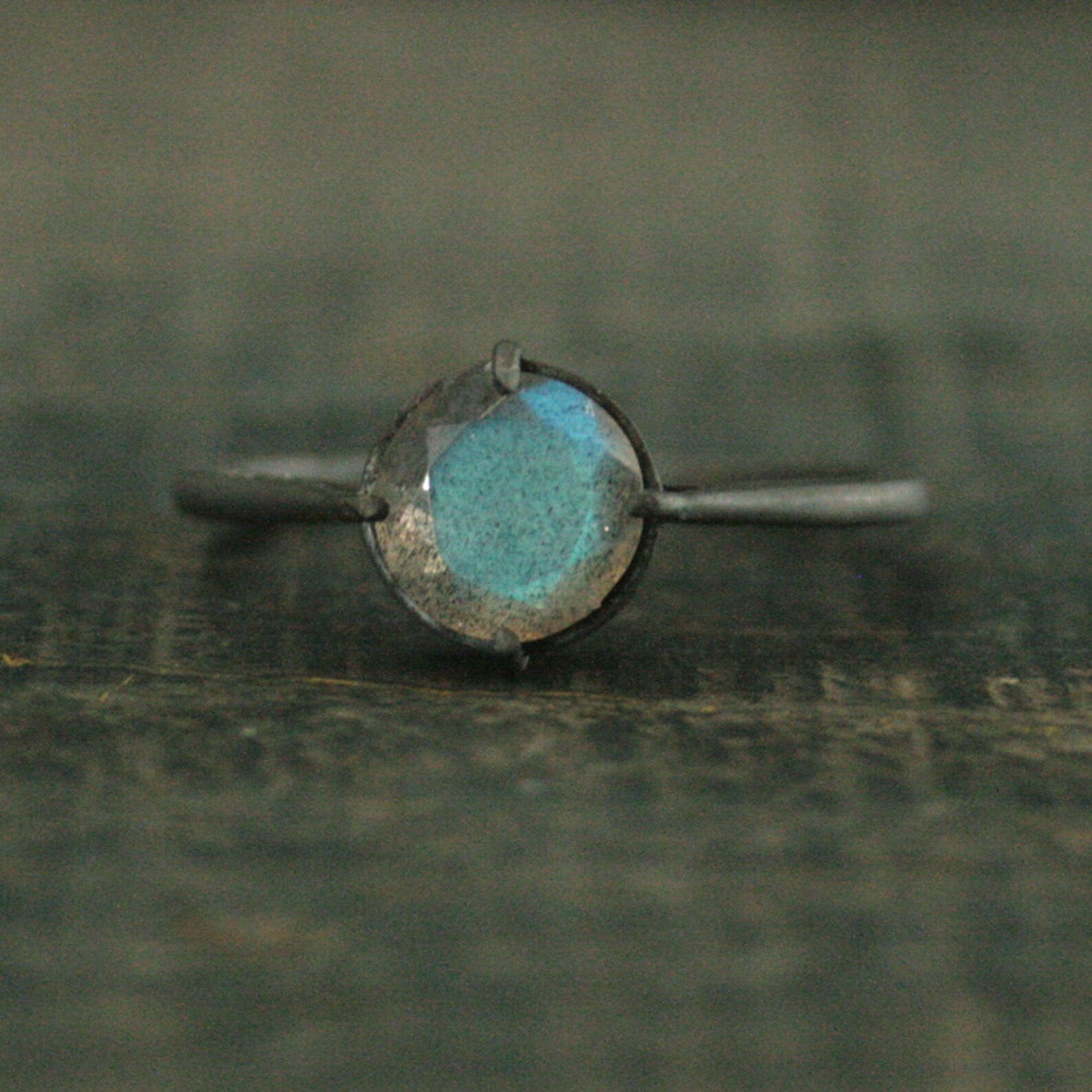 Labradorite Ring Black Silver Ring Alternative Engagement Ring 7mm Labradorite Faceted Stone NSEW Delicate Setting Claw Prongs Black Ring