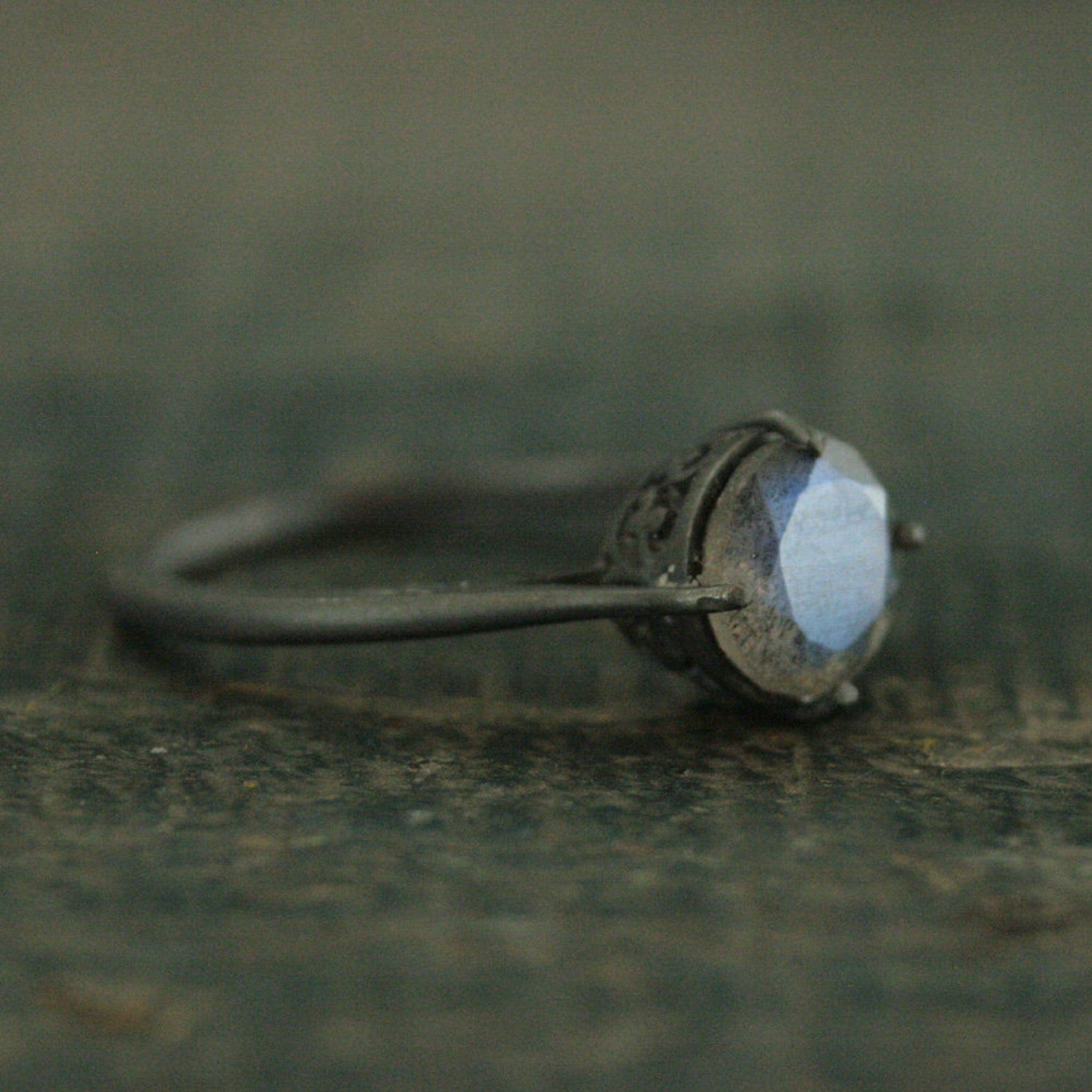 Labradorite Ring Black Silver Ring Alternative Engagement Ring 7mm Labradorite Faceted Stone NSEW Delicate Setting Claw Prongs Black Ring