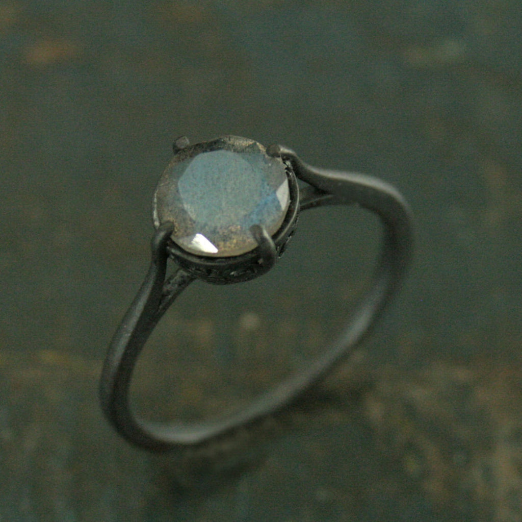 Labradorite Ring Black Silver Ring Alternative Engagement Ring 7mm Labradorite Faceted Stone NSEW Delicate Setting Claw Prongs Black Ring