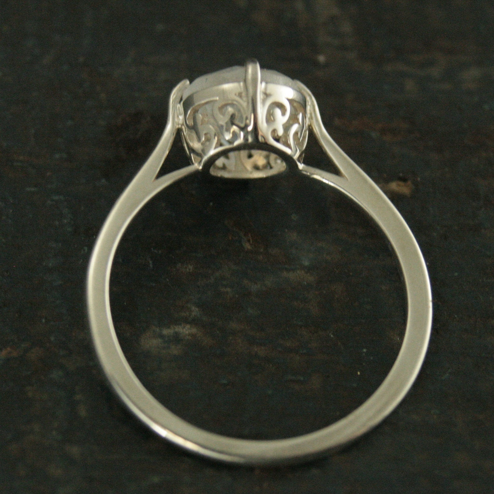Rainbow Moonstone Ring~Filigree Engagement Ring~NSEW Setting~7mm Solitaire~Large Full Cut Moonstone Ring~Vintage Style Ring~Antique Style
