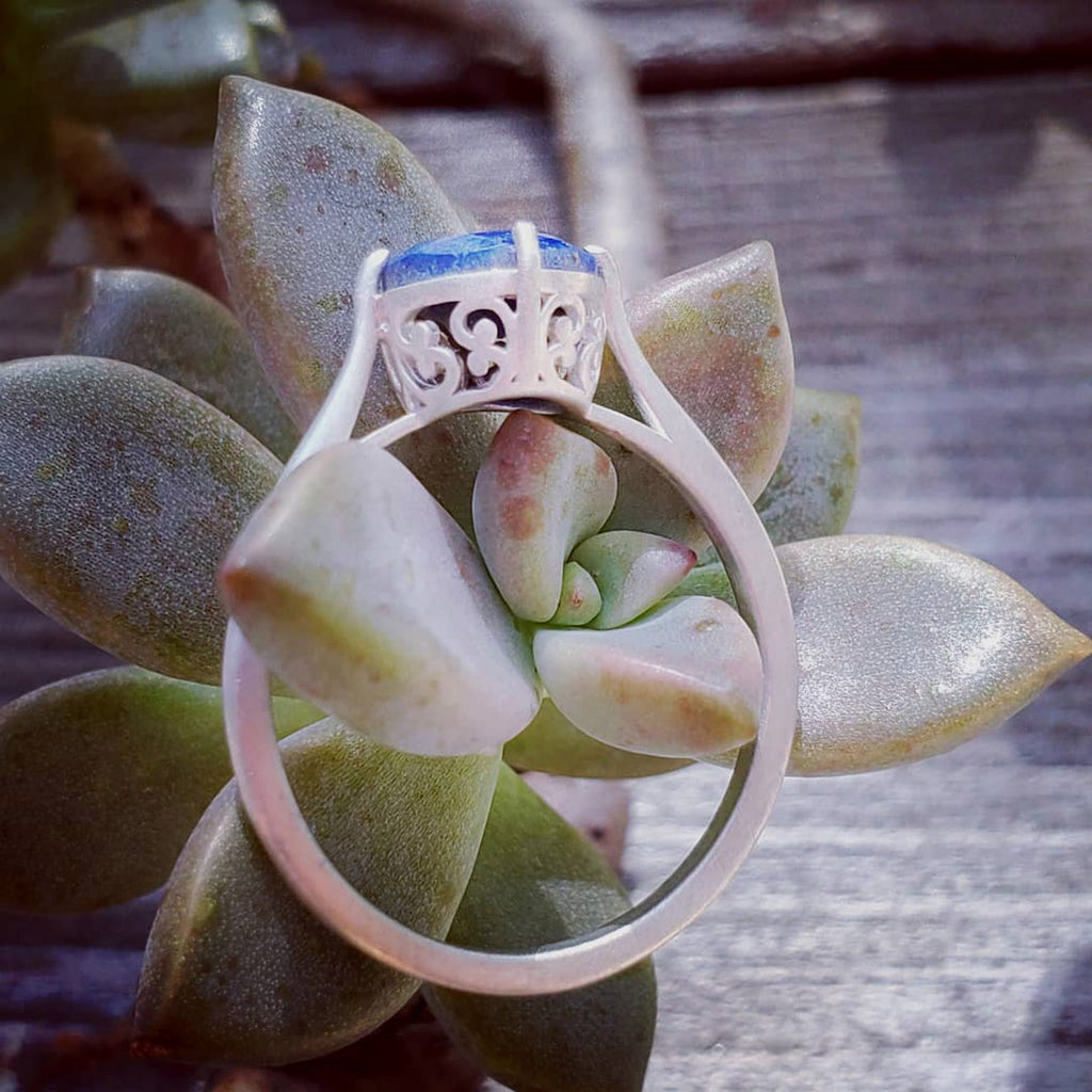 Faceted Lapis Lazuli Ring Silver Filigree Setting NSEW 7mm Lapis Ring Something Blue Bridal Jewelry Denim Blue Stone Elegant Ring