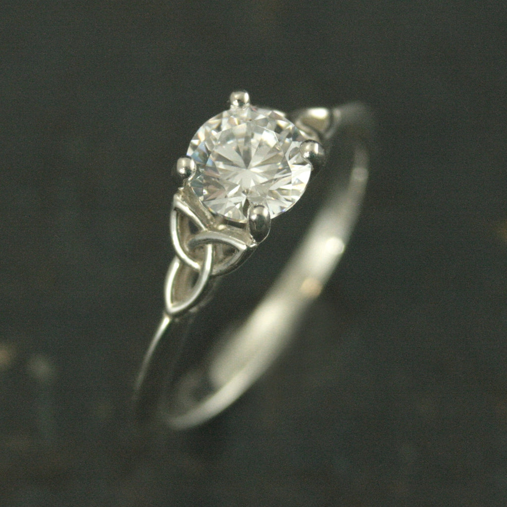 Celtic Cathedral Ring Silver Solitaire Celtic Engagement Ring Trinity Knot Ring Irish Ring Cubic Zirconia Triquetra Ring Moissanite Ring