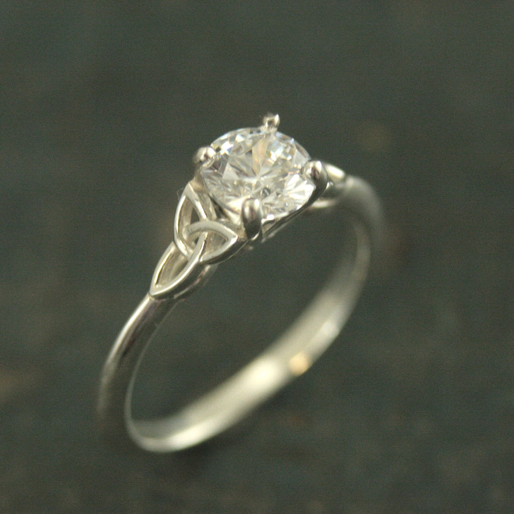 Celtic Cathedral Ring Silver Solitaire Celtic Engagement Ring Trinity Knot Ring Irish Ring Cubic Zirconia Triquetra Ring Moissanite Ring