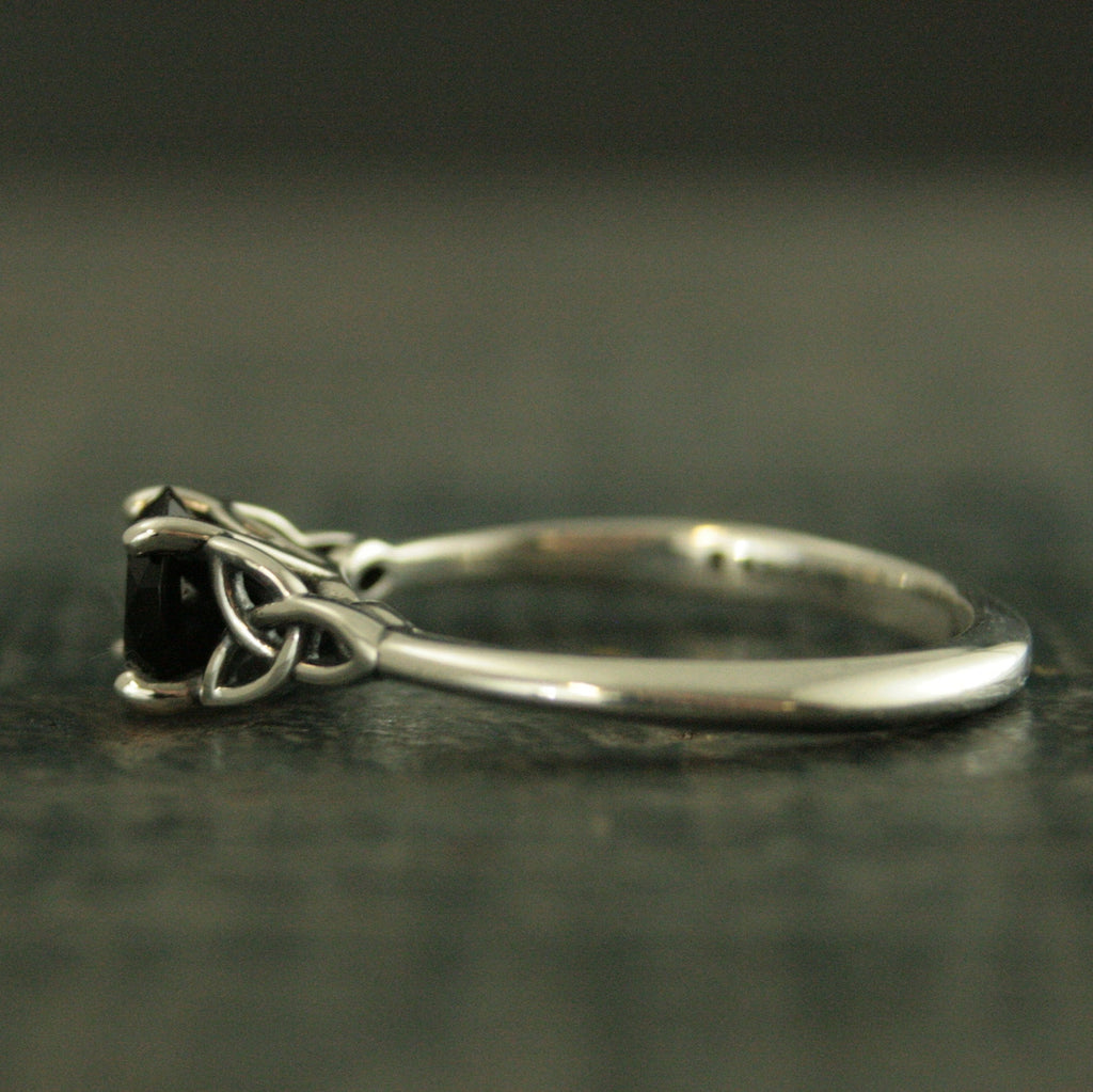 Celtic Ring Onyx Ring Trinity Knot Solitaire Irish Ring Black Stone Ring Celtic Cathedral Faux Black Diamond Ring Triquetra Solitaire Ring