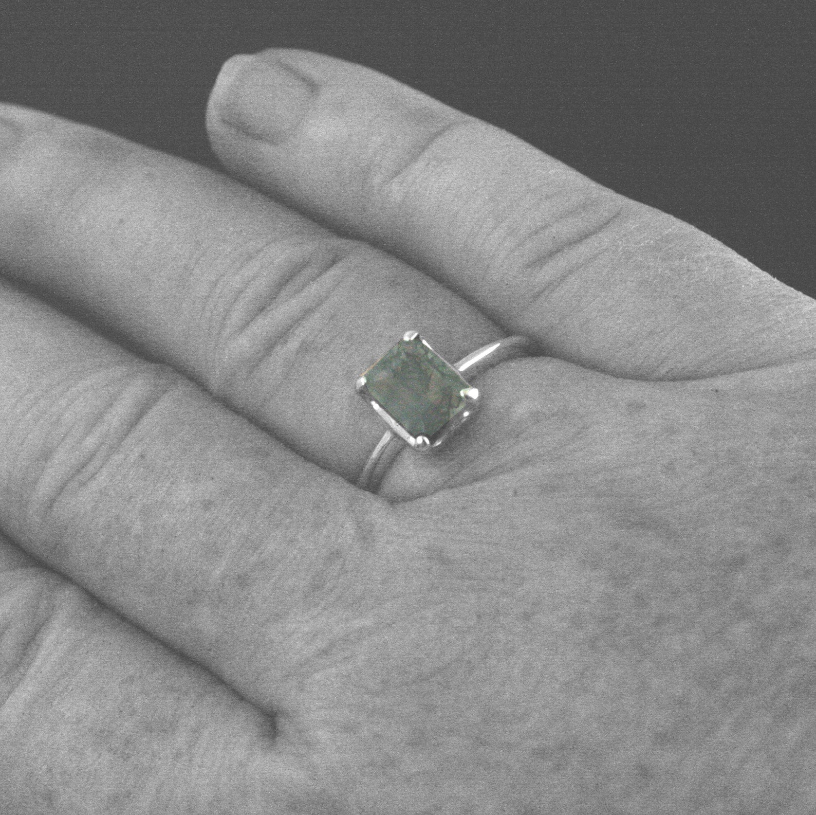 Moss Agate Ring Emerald Cut Solitaire Knife Edge Band 8x6 Moss Agate Modern Ring Minimalist Jewelry Statement Ring Rectangular Moss Agate