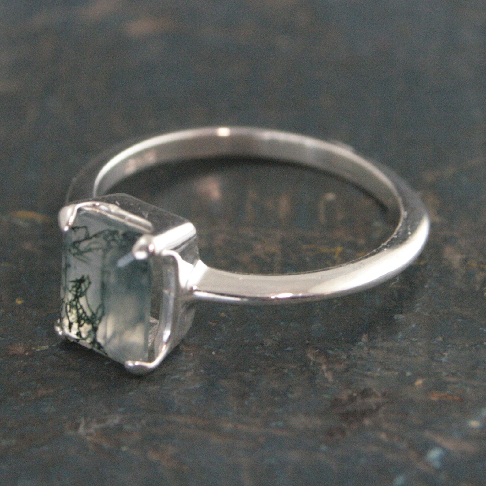 Moss Agate Ring Emerald Cut Solitaire Knife Edge Band 8x6 Moss Agate Modern Ring Minimalist Jewelry Statement Ring Rectangular Moss Agate
