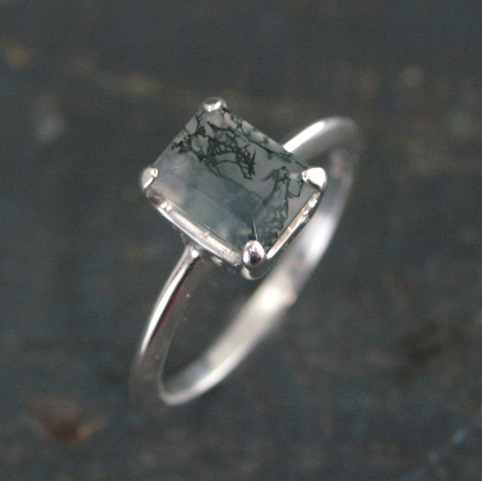 Moss Agate Ring Emerald Cut Solitaire Knife Edge Band 8x6 Moss Agate Modern Ring Minimalist Jewelry Statement Ring Rectangular Moss Agate