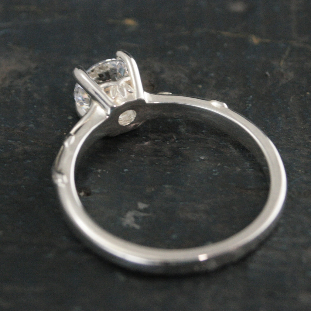 Silver Vine Ring Ivy Engagement Ring Silver Solitaire Ring Elegant Engagement Ring Moissanite Ring White Topaz Ring Cubic Zirconia Ring