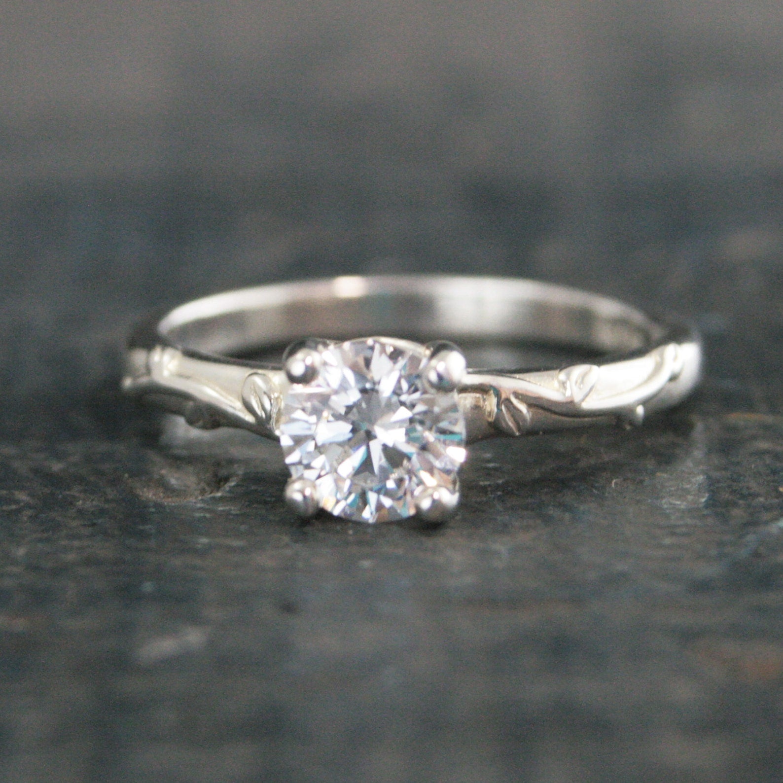 Silver Vine Ring Ivy Engagement Ring Silver Solitaire Ring Elegant Engagement Ring Moissanite Ring White Topaz Ring Cubic Zirconia Ring