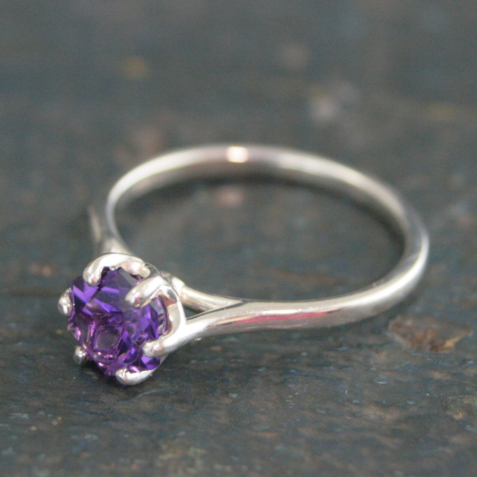 6mm Hexagonal Amethyst 6 Prong Setting Cathedral Solitaire February Birthstone Ring Silver Amethyst Ring Gift for Her Purple Stone Ring