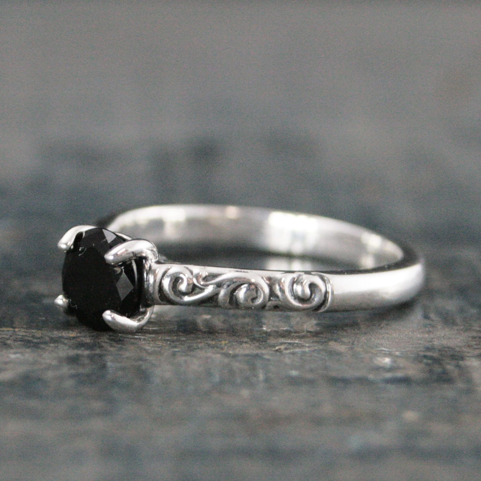 Sterling Silver Onyx Ring Cathedral Solitaire Gothic Engagement Ring Black Stone Protection Ring Swirl Design Dark Alice Flourish Ring