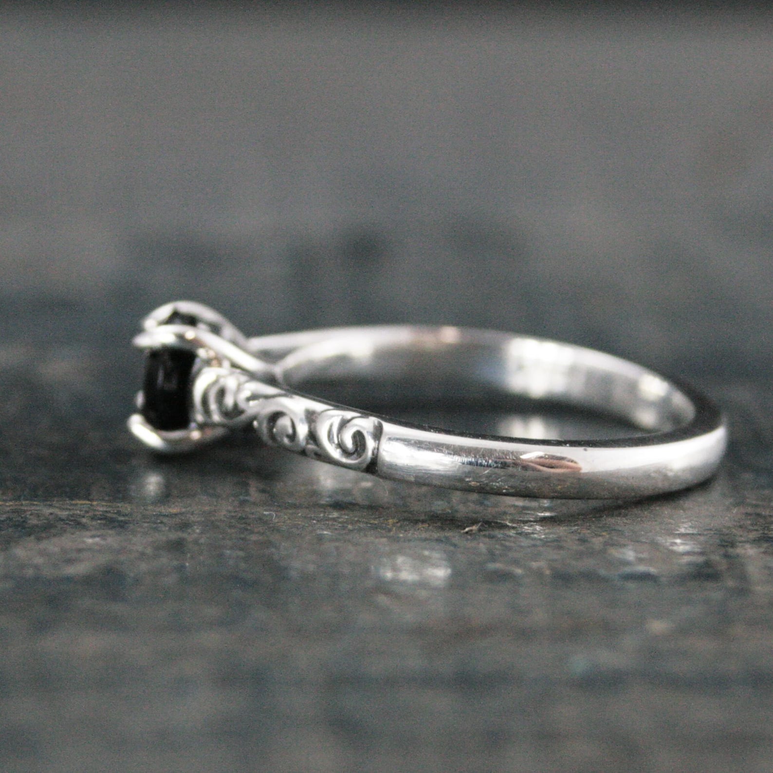 Sterling Silver Onyx Ring Cathedral Solitaire Gothic Engagement Ring Black Stone Protection Ring Swirl Design Dark Alice Flourish Ring