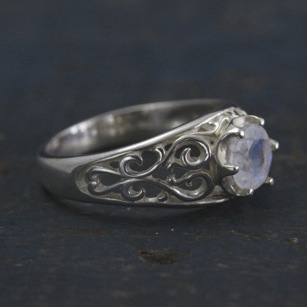 Sleeping Beauty~Rainbow Moonstone Ring~Filigree Ring~Vintage Style Ring~Antique Style Ring~Faceted Moonstone~Full Cut Moonstone