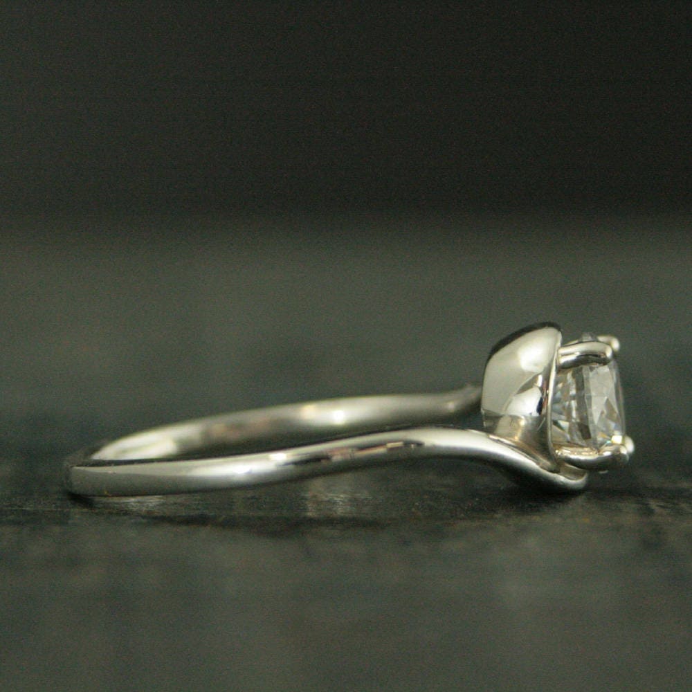 Silver Engagement Ring~Elegant Engagement Ring~Wave Ring~Ocean Ring~Bypass Ring~Solitaire Engagement Ring~Swirl Setting~Modern Engagement