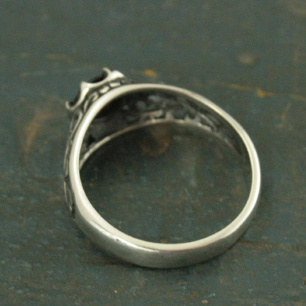 Garnet Ring Silver Filigree Ring Mozambique Garnet Red Ring Sweetheart Ring Promise Ring Maleficent's Heart Oxidized Antiqued Ring