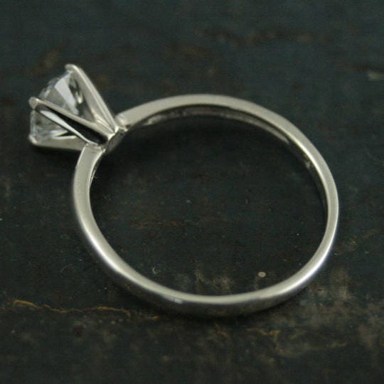 Solitaire Engagement Ring Silver Traditional Engagement Ring Moissanite White Topaz Sapphire Cubic Zirconia Lab Grown Diamond Ring