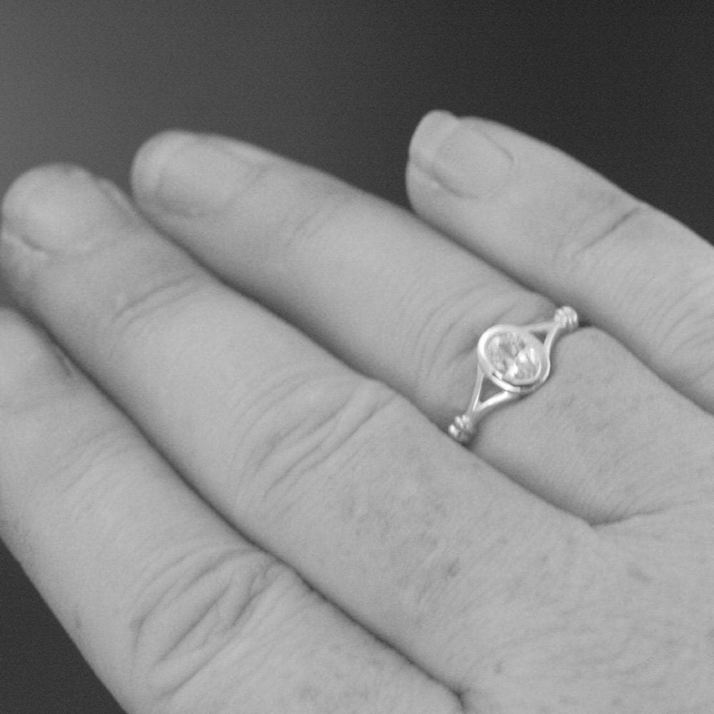 SALE Oval Ring Bezel Setting Mirror Mirror Unique Engagement Ring Split Shank Oval Stone Oval Solitaire White Topaz CZ Ring Valentines Day