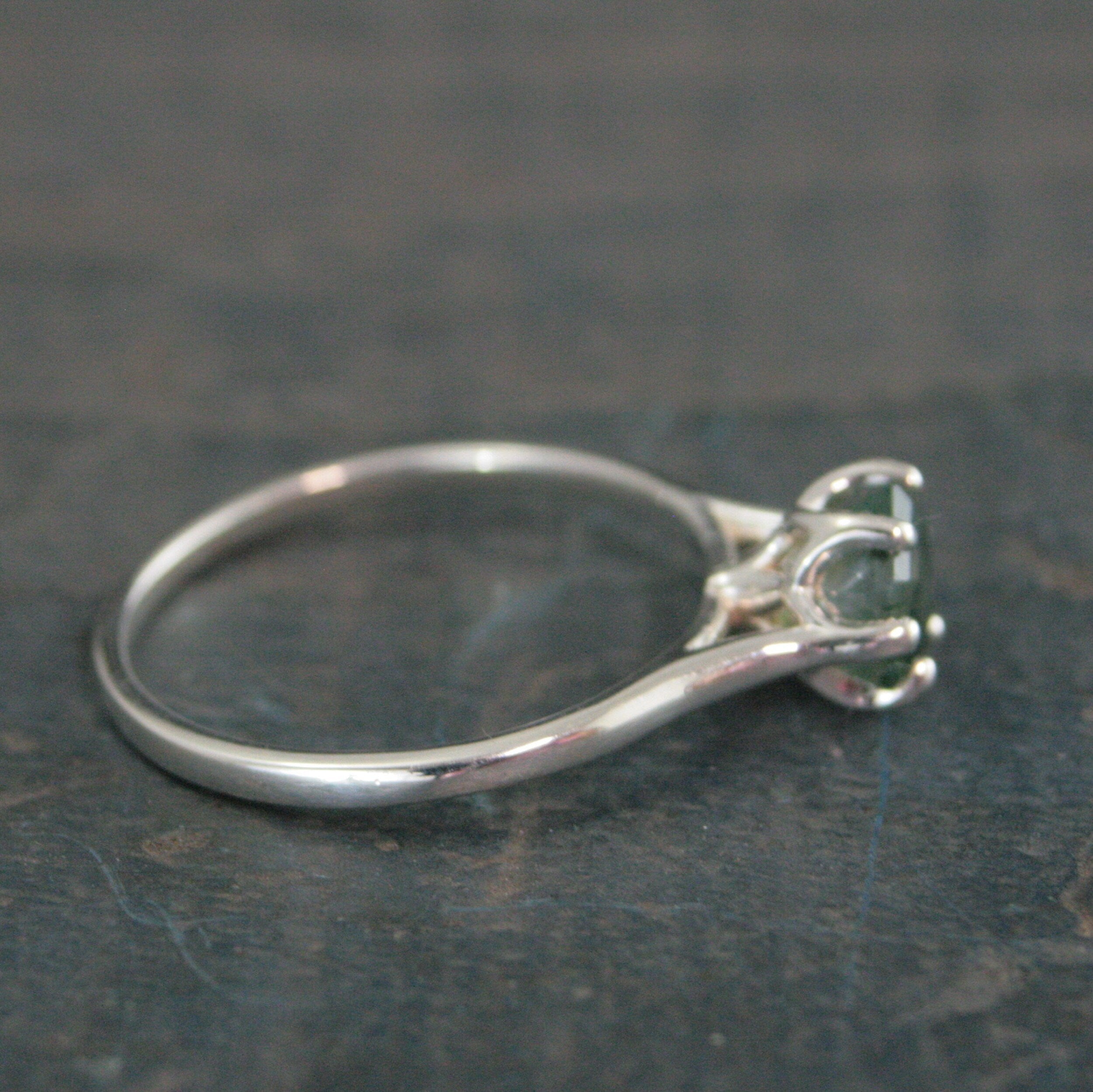 Hexagon Moss Agate Ring Hexagonal Stone Ring Cathedral Solitaire Silver Ring Unique Stone Green Moss Agate Hexagon Cut Stone Ring