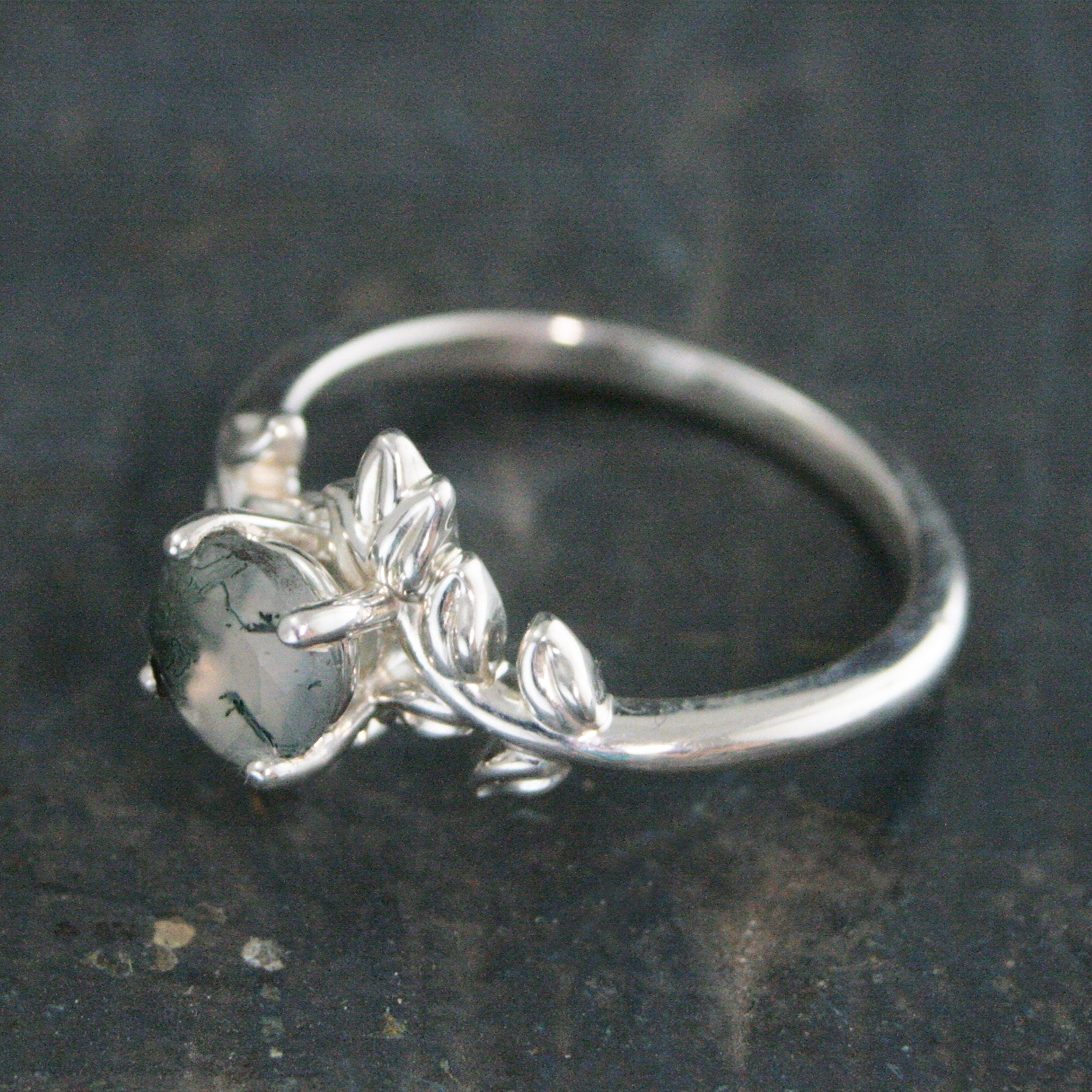 Moss Agate Fern Ring Sterling Silver 6mm Facetted Moss Agate Leaf Ring Vine Unique Elven Ring Branch Ring Twig Ring Silver