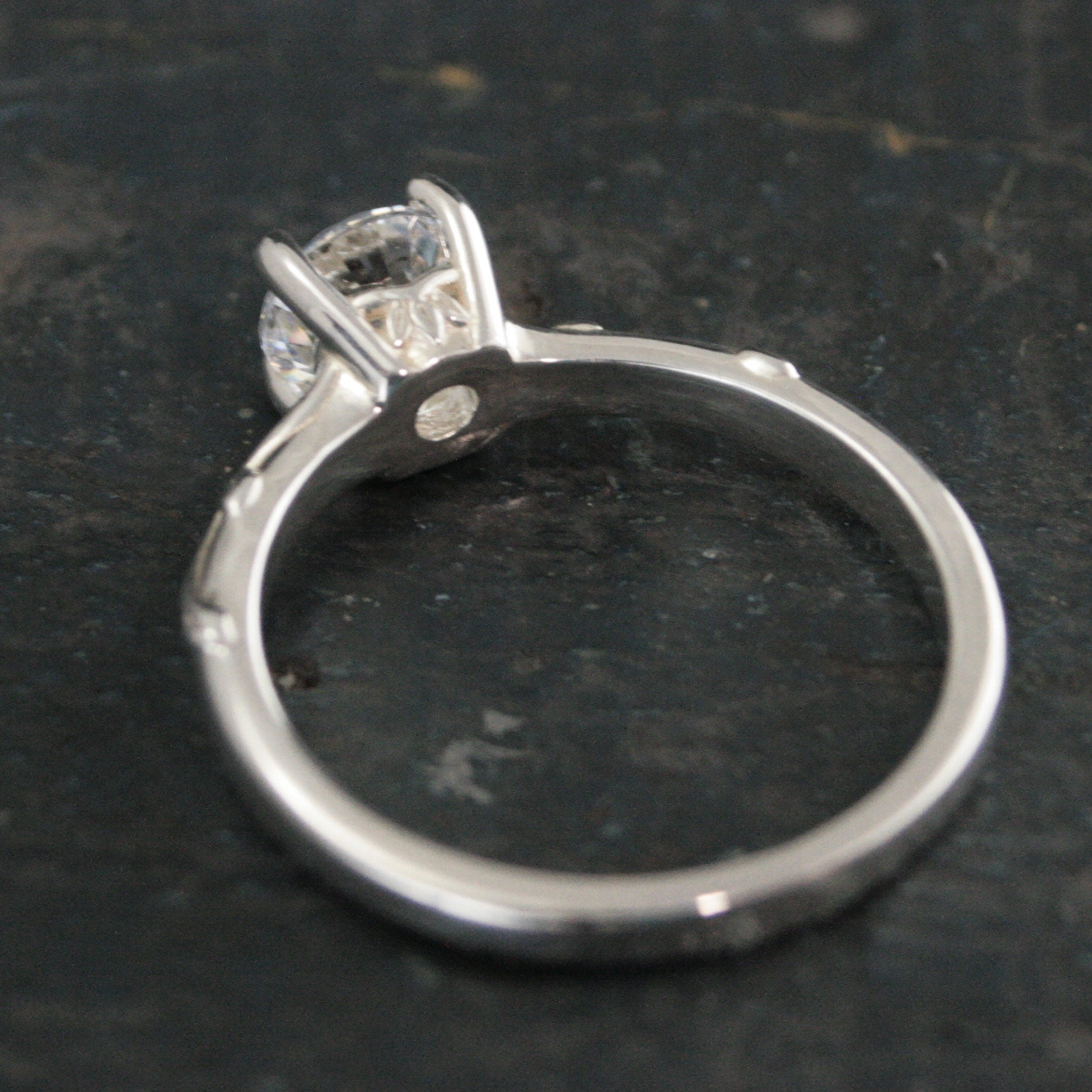 Silver Vine Ring Ivy Engagement Ring Silver Solitaire Ring Elegant Engagement Ring Moissanite Ring White Topaz Ring Cubic Zirconia Ring