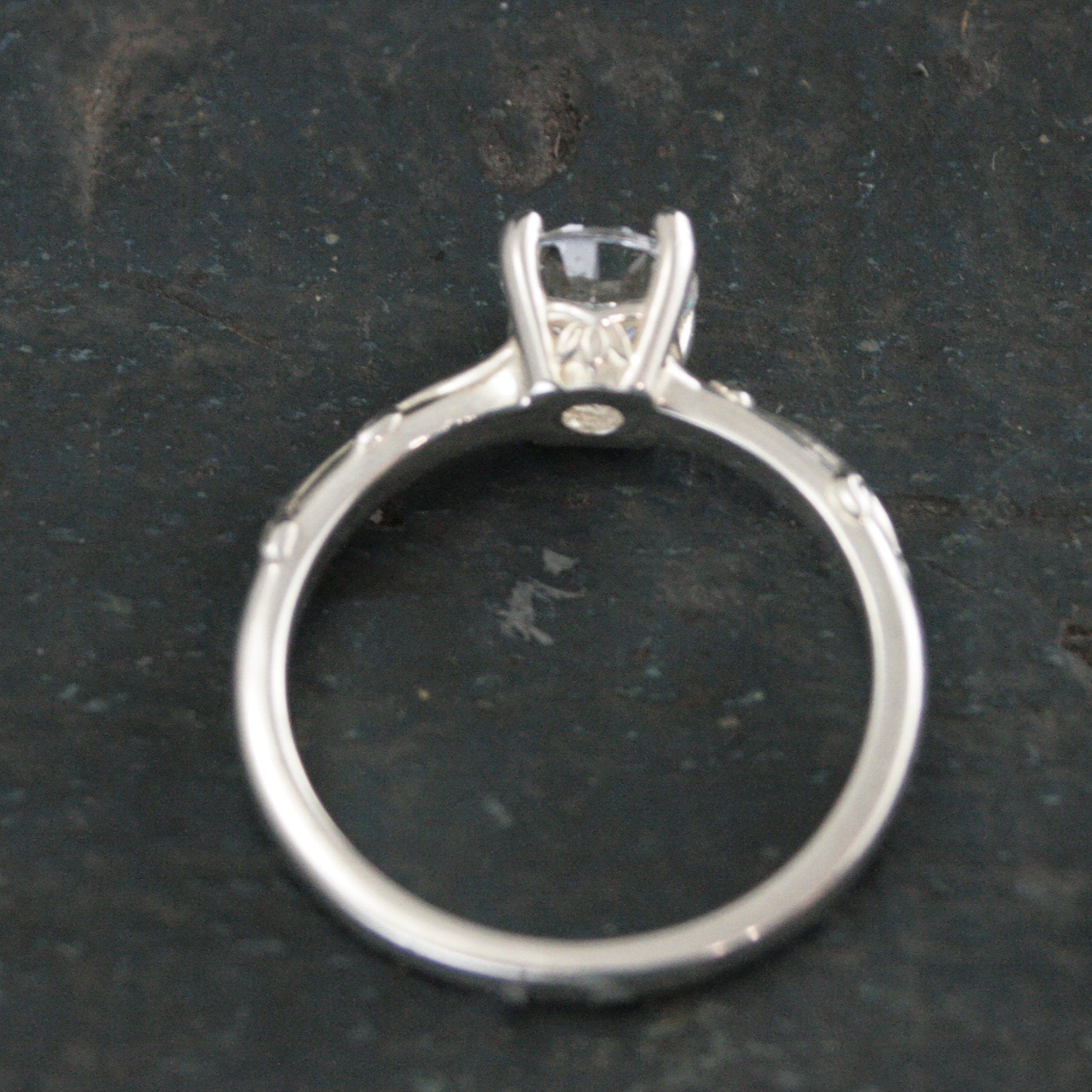 Silver Vine Ring Ivy Engagement Ring Silver Solitaire Ring Elegant Engagement Ring Moissanite Ring White Topaz Ring Cubic Zirconia Ring