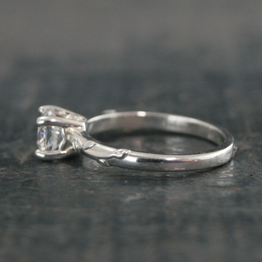 Silver Vine Ring Ivy Engagement Ring Silver Solitaire Ring Elegant Engagement Ring Moissanite Ring White Topaz Ring Cubic Zirconia Ring