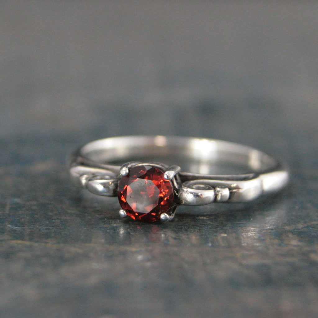 Garnet Ring January Birthstone Ring Princess Ring Red Stone Ring 5mm Mozambique Garnet Swirl Design Ring Sculptural Solitaire Promise Ring