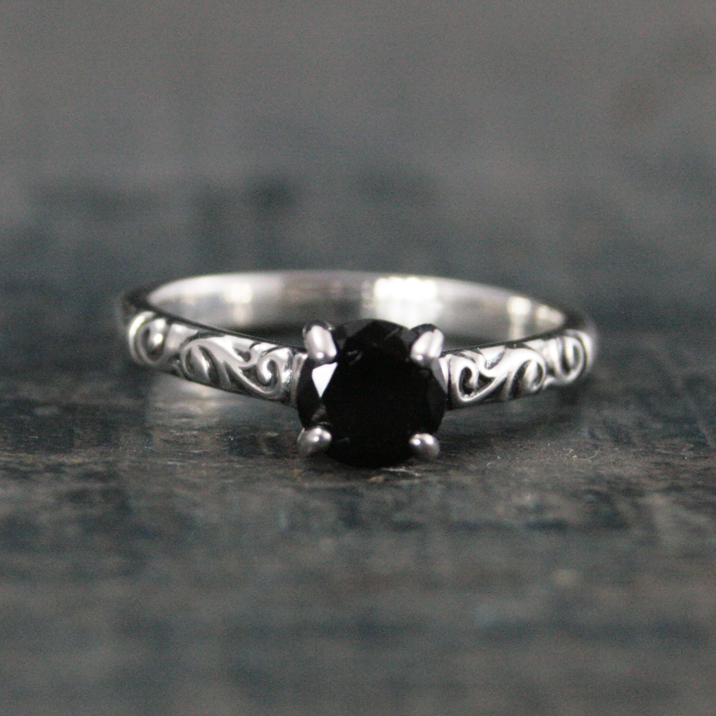 Sterling Silver Onyx Ring Cathedral Solitaire Gothic Engagement Ring Black Stone Protection Ring Swirl Design Dark Alice Flourish Ring