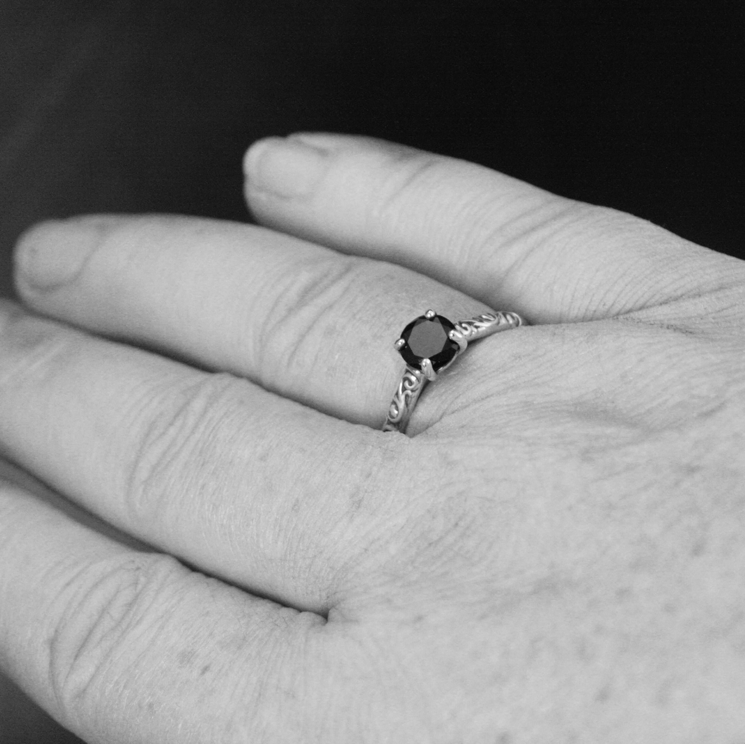 Sterling Silver Onyx Ring Cathedral Solitaire Gothic Engagement Ring Black Stone Protection Ring Swirl Design Dark Alice Flourish Ring