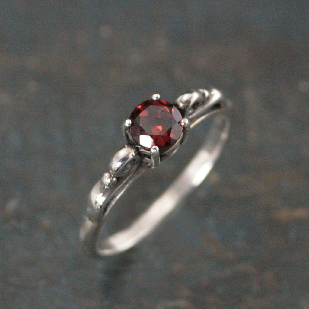 Garnet Ring January Birthstone Ring Princess Ring Red Stone Ring 5mm Mozambique Garnet Swirl Design Ring Sculptural Solitaire Promise Ring
