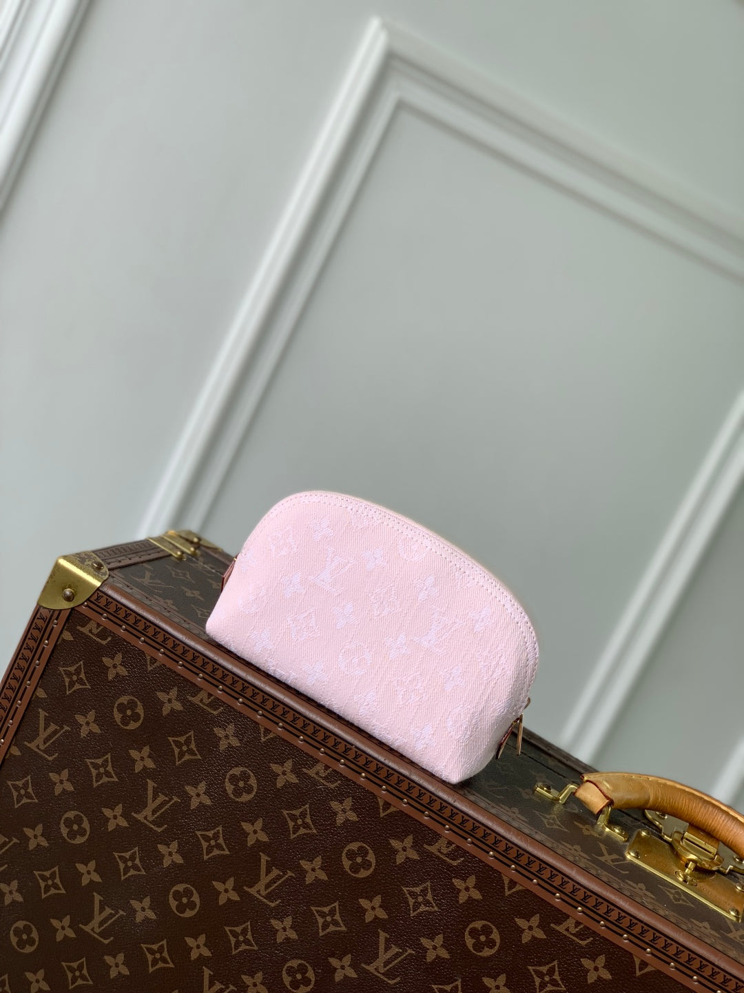 COSMETIC POUCH 19 IN PINK MONOGRAM DENIM GOLD HARDWARE