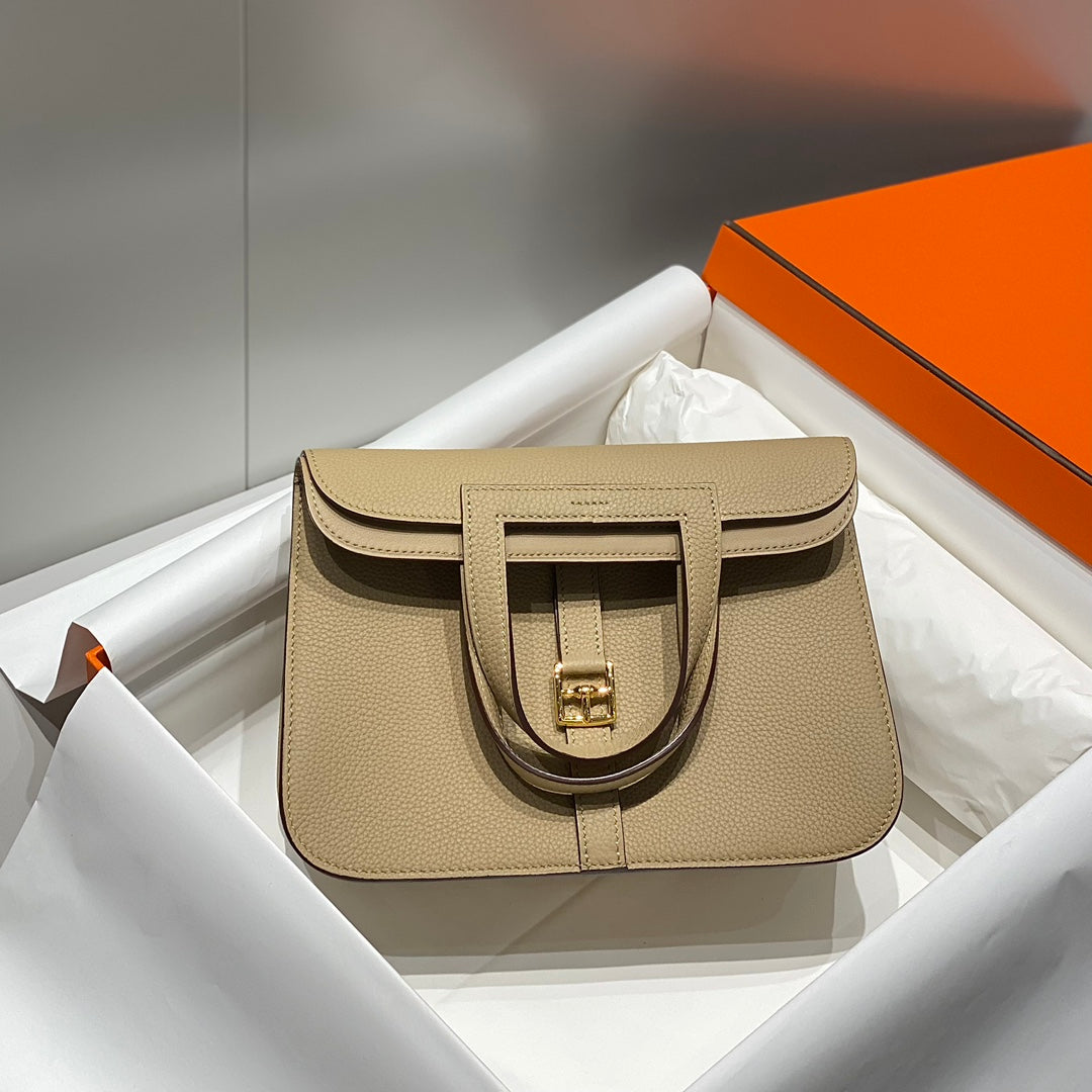 HALZAN 25 HANDLE BAG IN TAN BROWN GRAINED CALFSKIN